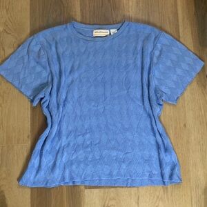 Blue diamond patterned knit shirt